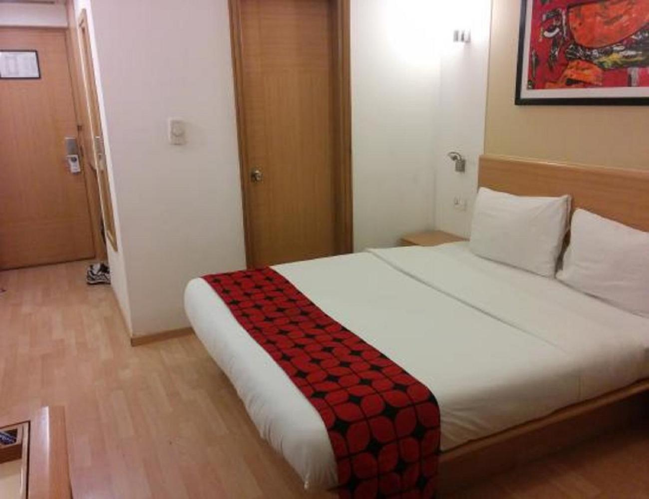 Hotel Tu Casa International Near Delhi Airport New Delhi Exteriör bild